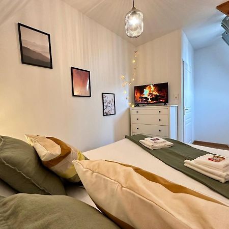 S Bayleved'Air Duplex Vue Chateau, Balneo Et Sauna Sedan Εξωτερικό φωτογραφία