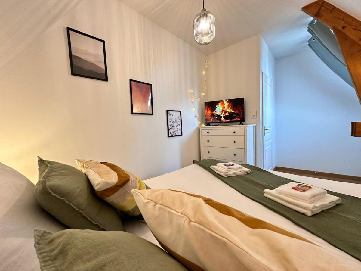 S Bayleved'Air Duplex Vue Chateau, Balneo Et Sauna Sedan Εξωτερικό φωτογραφία