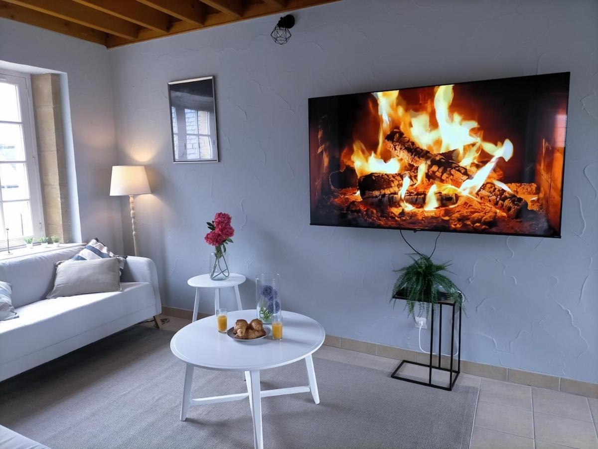 S Bayleved'Air Duplex Vue Chateau, Balneo Et Sauna Sedan Εξωτερικό φωτογραφία
