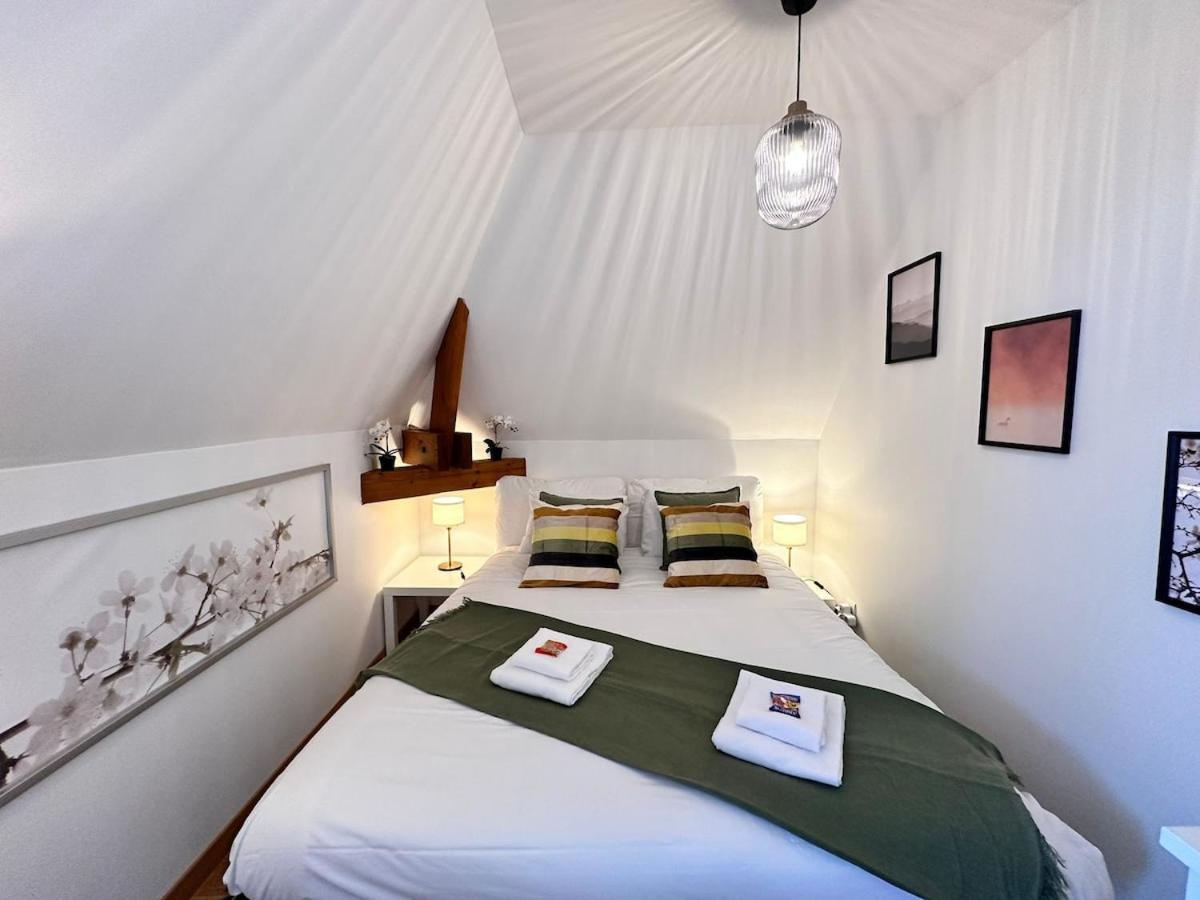 S Bayleved'Air Duplex Vue Chateau, Balneo Et Sauna Sedan Εξωτερικό φωτογραφία
