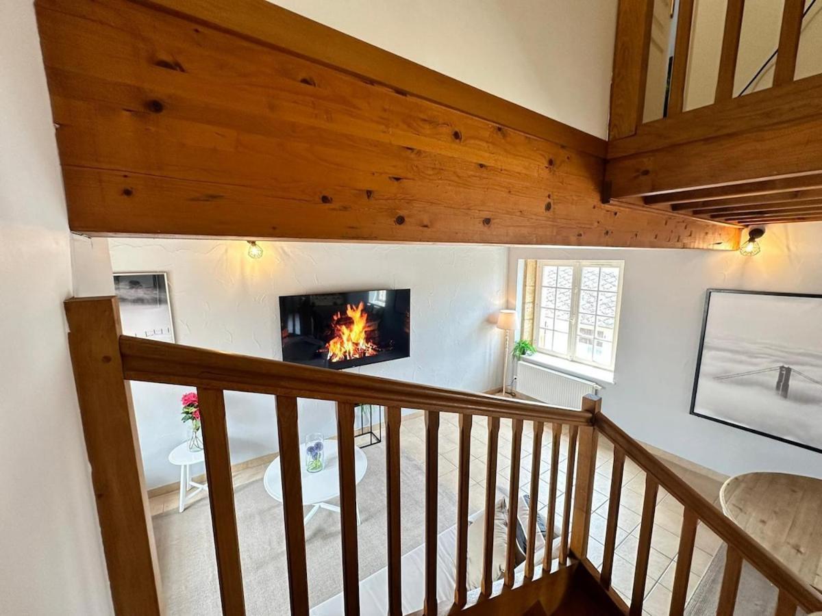 S Bayleved'Air Duplex Vue Chateau, Balneo Et Sauna Sedan Εξωτερικό φωτογραφία