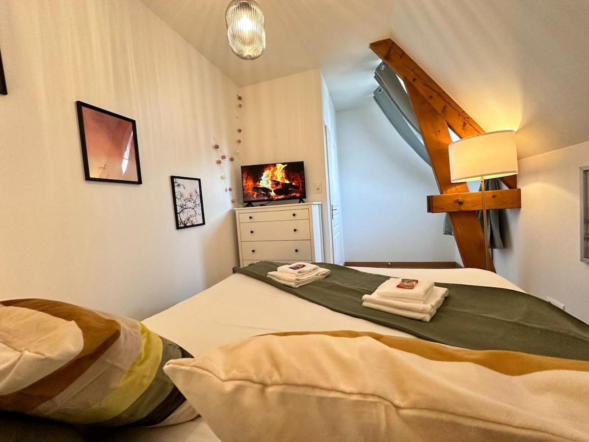 S Bayleved'Air Duplex Vue Chateau, Balneo Et Sauna Sedan Εξωτερικό φωτογραφία
