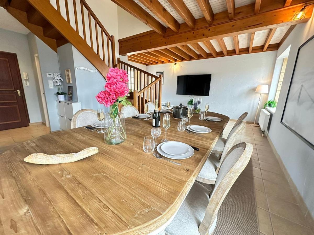 S Bayleved'Air Duplex Vue Chateau, Balneo Et Sauna Sedan Εξωτερικό φωτογραφία
