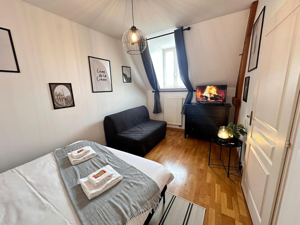 S Bayleved'Air Duplex Vue Chateau, Balneo Et Sauna Sedan Εξωτερικό φωτογραφία